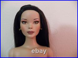 Robert Tonner, MEI LI doll