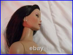 Robert Tonner, MEI LI doll