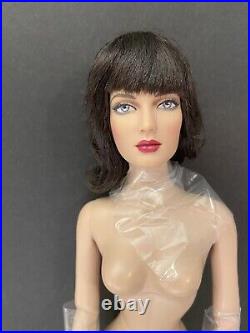 Robert Tonner Shauna Sweetheart City Tweed 16Doll nude -wigged LE300