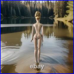 Robert Tonner Tyler Wentworth 16 Doll Torso Artist Signed E. O. B. Gabriella