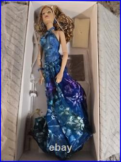 Robert Tonner Tyler Wentworth ANGELINA AQUA DRESSED 16 Doll & Outfit