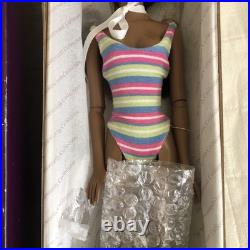 Robert Tonner Tyler Wentworth Collection ESME SUPER STRIPES 16 Doll Box Swim