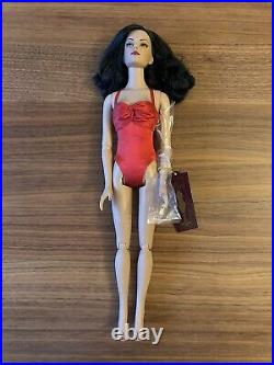 Robert Tonner/Tyler Wentworth Doll Ready To Wear Rouge Sydney With COA & Box