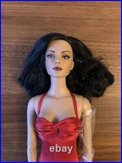 Robert Tonner/Tyler Wentworth Doll Ready To Wear Rouge Sydney With COA & Box