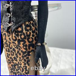 Robert Tonner Tyler Wentworth Esme Doll 16 Red Bob Leopard Outfit No Shoes RARE