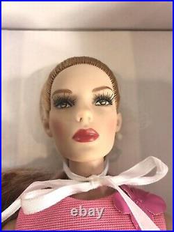 Rose Rouge Tonner 16 Doll Chic Body Marley Wentworth Redhead 1 of 500, 2015