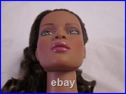 Runway Rave Jac Nude Tonner Doll 2006 Tyler Wentworth BW Body Vinyl 16 Curls