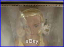 Sheer Glamour Sydney Chase Tonner Doll NRFB 2002 Blonde BA Body Tyler Wentworth