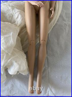 Show Stopping Sydney Chase Tonner Tyler Wentworth Doll LE1500 No Box or Shoes