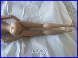 Show Stopping Sydney Chase Tonner Tyler Wentworth Doll LE1500 No Box or Shoes