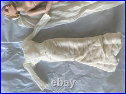 Show Stopping Sydney Chase Tonner Tyler Wentworth Doll LE1500 No Box or Shoes