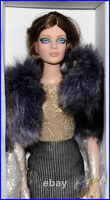 So Sleek Sydney Chase 16 doll Tonner BW 2011 Ltd 300 NRFB Tyler body