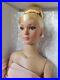 Standing Ovation Tonner doll year 2001 TW1102. Blonde hair pink dress in box