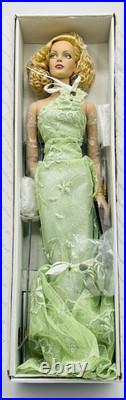 Sydney Chase Envy 2004 Tonner Tyler Wentworth 16 Dressed Fashion Doll LE 1500