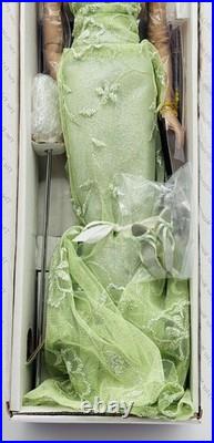 Sydney Chase Envy 2004 Tonner Tyler Wentworth 16 Dressed Fashion Doll LE 1500