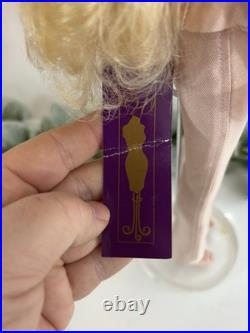 Sydney Chase Just Divine Doll 16 Pink Suit 2005 Tonner Wentworth Stand