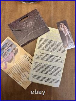 Sydney Chase Just Divine Doll 16 Pink Suit 2005 Tonner Wentworth Stand