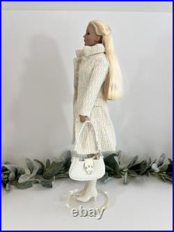 Sydney Chase Winter Whisper Chase Modeling Agency 2006 White Tonner Wentworth