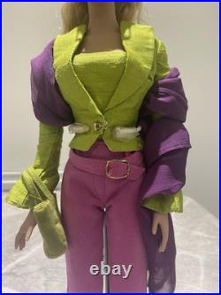 Sydney Chase doll 2003