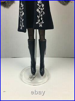 Sydney Sophisticate Collector's United Fully Dress Doll Sydney Tyler Tonner