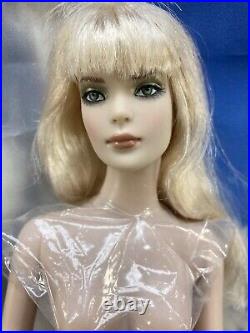 T11twdd04 Tonner Dazzling Tyler 16 B/w Doll Body Le300 Nrfb Glued On Wig