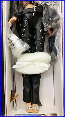 TONNER Catwoman Julie Newmar 1966 Redressed in Halle Berry Outfit NIB