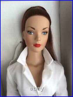 TONNER Doll Signature Style BW Red hare Tyler Wentworth Collection 16