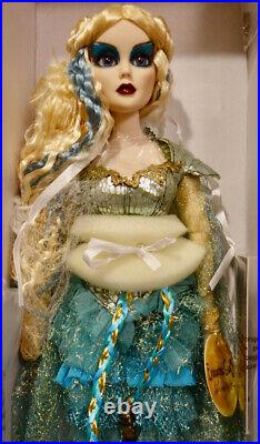 TONNER EVANGELINE GHASTLY DARK SEAS DOLL LE 150 NEVER REMOVED from BOX