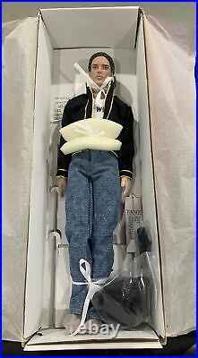 TONNER JEREMY VOSS MIB- Stand + Complete Outfit + Doll