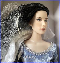 TONNER Lord of the Rings 16 Doll Arwen Evenstar NRFB LE1500