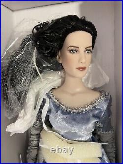 TONNER Lord of the Rings 16 Doll Arwen Evenstar NRFB LE1500