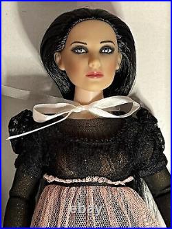 TONNER ReImagination 2009 SINISTER CIRCUS THE WAIF DRESSED Fashion Doll LE1000