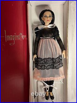 TONNER ReImagination 2009 SINISTER CIRCUS THE WAIF DRESSED Fashion Doll LE1000