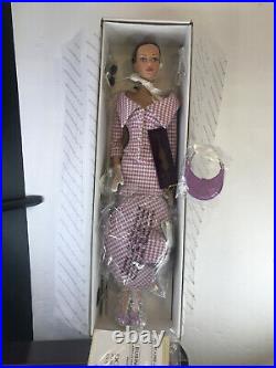 TONNER Sydney Visits Maryhill 2004 Portland Convention16 Dressed Doll NRFB