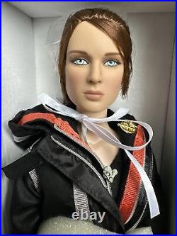 TONNER TYLER 2012 HUNGER GAMES KATNISS EVERDEEN Jennifer Lawrence 16 Doll NRFB