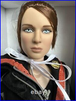 TONNER TYLER 2012 HUNGER GAMES KATNISS EVERDEEN Jennifer Lawrence 16 Doll NRFB