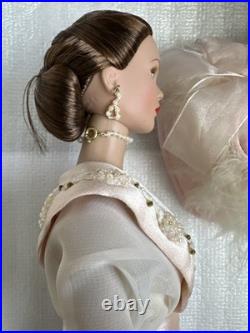 TONNER TYLER WENTWORTH 2002 Collection HOPE 16 DRESSED FASHION DOLL LE 500