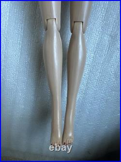 TONNER TYLER WENTWORTH 2005 COLLECTION UFDC REGINA BANQUET 16 Fashion Doll BW