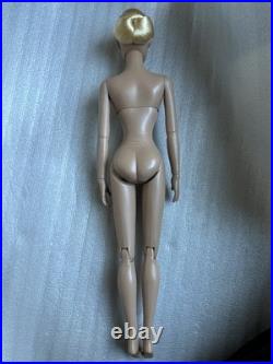TONNER TYLER WENTWORTH 2005 COLLECTION UFDC REGINA BANQUET 16 Fashion Doll BW
