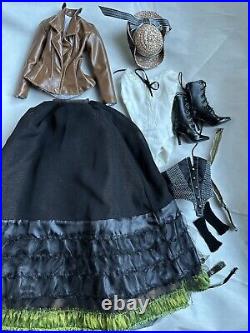 TONNER TYLER WENTWORTH 2010 JONAH HEX LILAH 16 Complete Fashion Doll OUTFIT