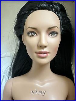 TONNER TYLER WENTWORTH OOAK CARRIE CHAN REPAINT 16 Doll BENDING WRIST BW BODY