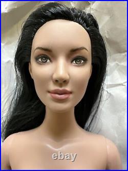 TONNER TYLER WENTWORTH OOAK CARRIE CHAN REPAINT 16 Doll BENDING WRIST BW BODY