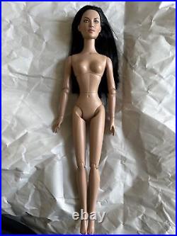 TONNER TYLER WENTWORTH OOAK CARRIE CHAN REPAINT 16 Doll BENDING WRIST BW BODY