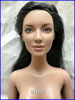 TONNER TYLER WENTWORTH OOAK CARRIE CHAN REPAINT 16 Doll BENDING WRIST BW BODY