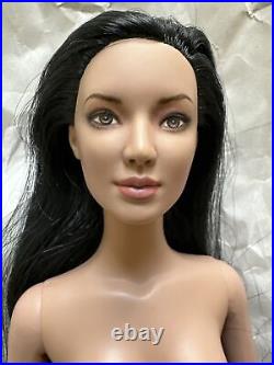 TONNER TYLER WENTWORTH OOAK CARRIE CHAN REPAINT 16 Doll BENDING WRIST BW BODY