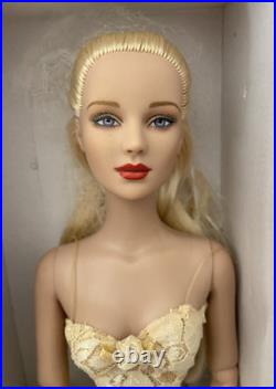 TONNER Tyler 2007 TWO DAYDREAMERS AU NATURALE ASHLEIGH BLONDE DOLL BW BODY LE300