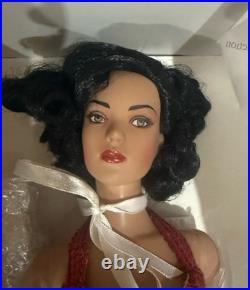 TONNER Tyler Wentworth RED HOT 16 Doll TW9412 LE 500 Convention 2004