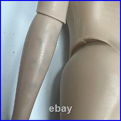 TONNER Tyler Wentworth RTW Carrie Chan 16 doll -Nude