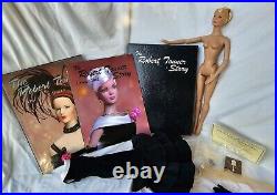 TYLER WENTWORTH DOLL Manhattan Nights GIFT SET 16 NO BOX Tonner Doll