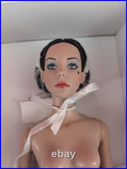 The Gift Analissa Doll Euphemia Tonner Tyler Wentworth 2008 16 Nude Box Tyler
